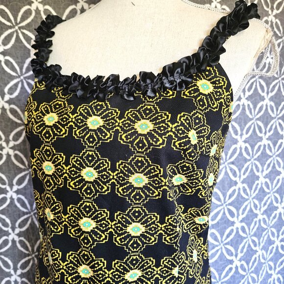 Size M Cotton Shift Dress Ruffled Trim NWT - Picture 7 of 9